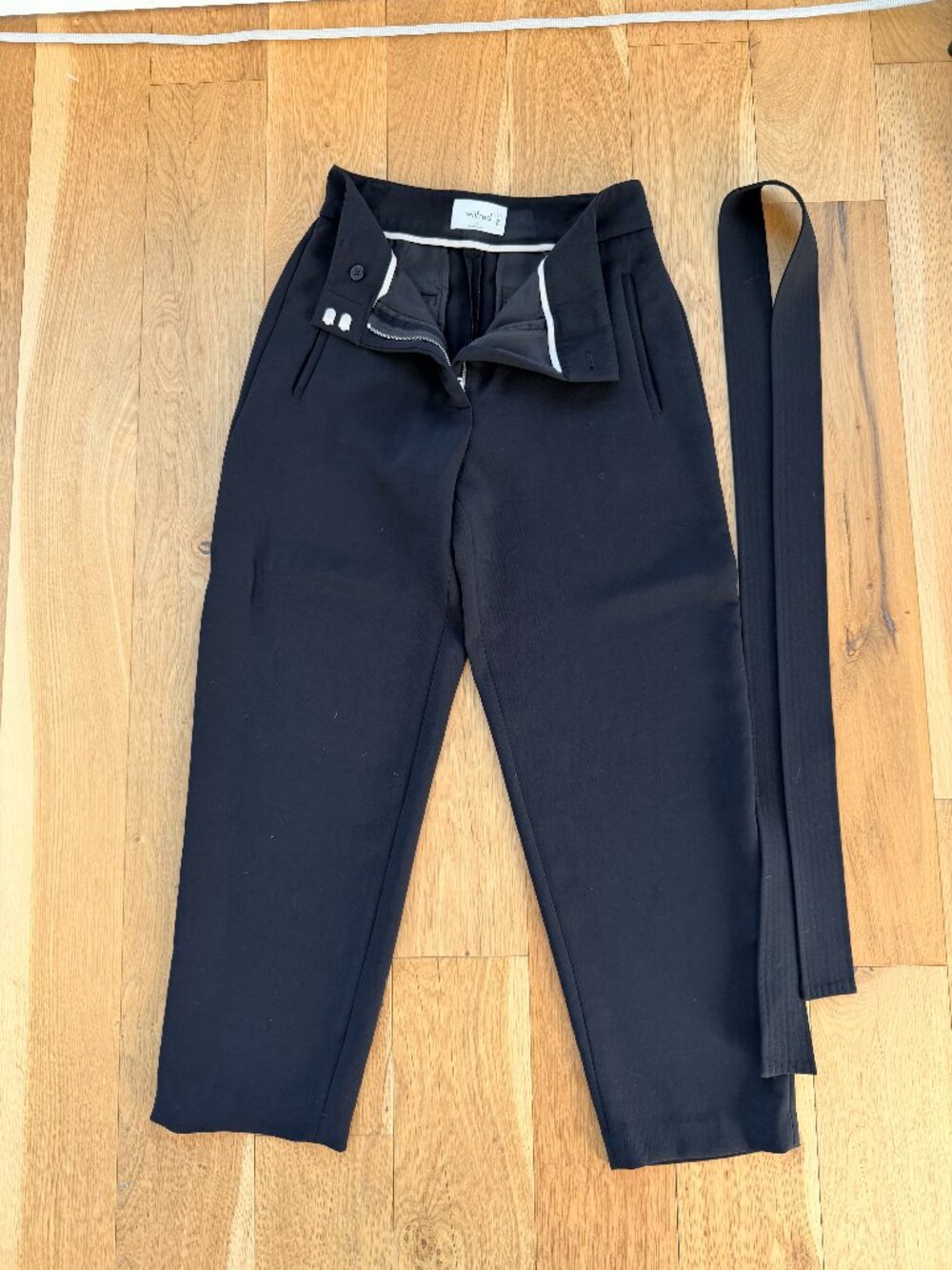 Aritzia Black belted professional pants